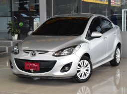 Mazda 2 1.5 Groove ปี 2011 ไม่เคยติดแก๊สแน่นอน วิ่งน้อยมากกก เข้าศูนย์ตลอด รถบ้านมือเดียว สวยเดิม