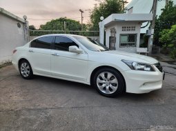 2011 Honda ACCORD 2.0 E i-VTEC รถเก๋ง 4 ประตู 