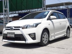 2016 Toyota YARIS 1.2 E สีขาว รถมือเดียว สภาพสวย พร้อมใช้