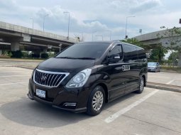 ขายรถ HYUNDAI H-1 Deluxe 2.5 ปี 2018