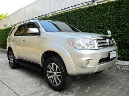 Fortuner2.7V ชื่อเดียว มือเดียว ออกศูนย์โตโยต้าป้ายแดง