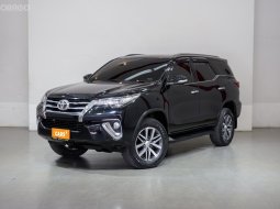 2017 Toyota Fortuner 2.4 V SUV รถสวย