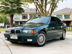 1997 BMW 318i 1.8 รถเก๋ง 4 ประตู 