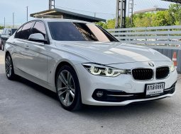 2019 BMW 330E 2.0 M Sport รถเก๋ง 4 ประตู ออกรถฟรี