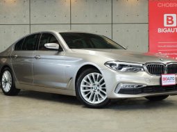 2017 BMW 520d 2.0 G30 (ปี 17-22) Luxury Sedan Limousine วิ่งเพียง 2,680 KM ไมล์แท้AT