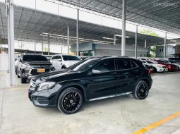 MERCEDES-BENZ GLA 250 2.0 AMG W156 2018 รถสวย มือแรกออกห้าง ไมล์น้อย 8 หมื่นโล รับประกันตัวถังสวย