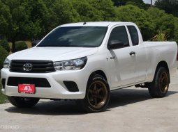 2017 Toyota Hilux Revo 2.4 J 𝗦𝗺𝗮𝗿𝘁 𝗖𝗮𝗯 รถกระบะ 