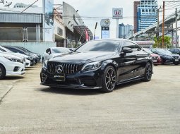 2022 Mercedes Benz C 200 Coupe AMG รถสวยสภาพพร้อมใช้งาน ไม่แตกต่างจากป้ายแดงเลย สภาพใหม่กริป 