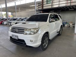2009 Toyota Fortuner 3.0 TRD 4WD SUV รถสภาพดี มีประกัน