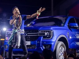 Ford Ranger ดันกระแส พร้อมสู้ไหวกับอ้ายบ่ ทะลุ 100 ล้านวิว จัดคอนเสิร์ต มนต์แคน แก่นคูน สุดยิ่งใหญ่