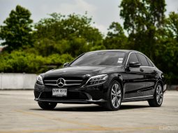 New !! Benz C220d Avantgarde ปี 2019 ไมล์นางฟ้า 66,000 กม. เท่านั้น สภาพสวยมาก มือเดียวป้ายแดง