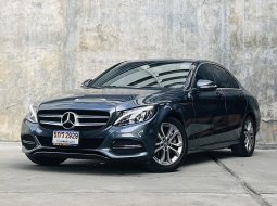 2016 Mercedes-Benz C200 2.0 Avantgarde รถเก๋ง 4 ประตู รถสวย ไมล์น้อย เบนซินล้วน ใช้ยาวๆไม่จุกจิก 