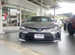 💥รถเทสไดร์ฟ💥 2021 Toyota CAMRY 2.5 HEV Premium Luxury รถเก๋ง 4 ประตู ไมล์น้อยเพียง12,xxxกม.