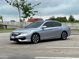 ขาย รถมือสอง 2016 Honda ACCORD 2.0 E i-VTEC รถเก๋ง 4 ประตู  รถบ้านมือเดียว