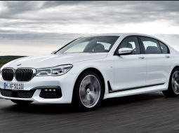 2020 BMW 218i รถเก๋ง 4 ประตู 
