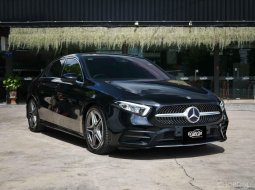 2019 Mercedes-Benz A200 1.3 AMG Dynamic รถเก๋ง 4 ประตู 