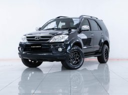 2Z26 TOYOTA FORTUNER  2.7 V 4WD  AT  2005 