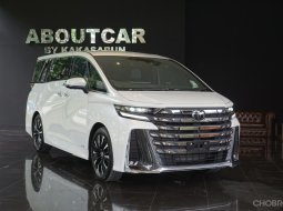 2023 Toyota VELLFIRE 2.5 E-Four Hybrid 4WD รถตู้/MPV 