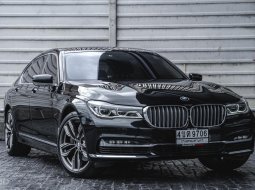 2018 BMW 740Le xDrive Pure Excellence