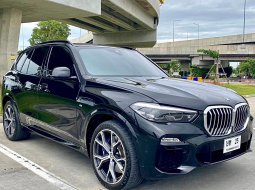 2022 BMW X5 3.0 xDrive45e M Sport 4WD SUV รถสภาพดี มีประกัน