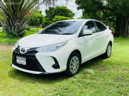ขาย รถมือสอง 2021 Toyota Yaris Ativ 1.2 E รถเก๋ง 4 ประตู 