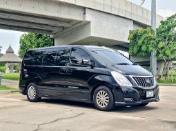 2017 Hyundai H-1 2.5 Deluxe รถตู้/VAN TOP สุด ประตูสไลด์ไฟฟ้า