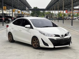 2019 Toyota Yaris Ativ 1.2 E รถเก๋ง 4 ประตู รถสวย จัดเต็ม ฟรีดาวน์