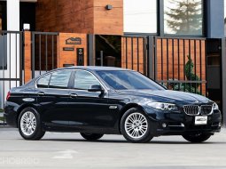 2015 BMW 520i Luxury F10 LCi ไมล์ 80,000 มือเดียวออกศูนย์ BMW