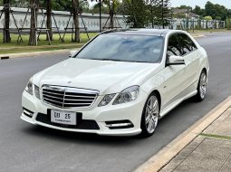 2012 Mercedes-Benz E200 CGI 1.8 Avantgarde รถเก๋ง 4 ประตู ออกรถง่าย