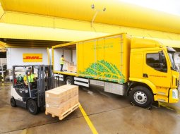 DHL เริ่มเปลี่ยนรถบรรทุกเป็นพลังงานไฟฟ้า EV ประเดิมใช้ในกรุงเทพฯ