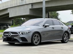 2019 Mercedes-Benz A200 1.3 AMG Dynamic รถเก๋ง 4 ประตู รถบ้านแท้ ไมล์น้อย 