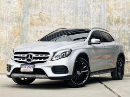 2019 Mercedes-Benz GLA250 2.0 AMG Dynamic   ฟรีดาวน์ รถสวย มีวารันตี  2 ปี 