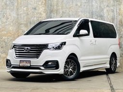 2019 Hyundai H-1 2.5 Limited III รถตู้/VAN ออกรถง่าย รถบ้านไมล์น้อย เจ้าของขายเอง 