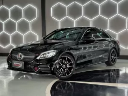 2021 Mercedes-Benz C220 2.0 d AMG Dynamic รถเก๋ง 4 ประตู วารันตีเหลือยาว