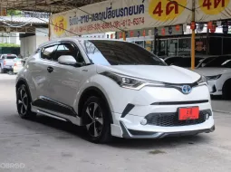 ขายรถ Toyota C-HR 1.8 HV Mid ปี2018 SUV 
