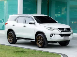 ขายรถ Toyota Fortuner 2.4 V ปี 2019