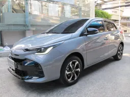 2023 TOYOTA NEW YARIS 1.2 SMART เกียร์AUTO สีเทา มือเดียว รถสวยสภาพใหม่ ฟรีดาวน์ ออกรถ 0 บาท