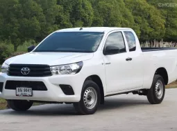 2017 Toyota Hilux Revo 2.4 J รถกระบะ 