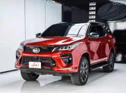 ขายรถ Toyota Fortuner 2.8 GR sport 4WD ปี 2021