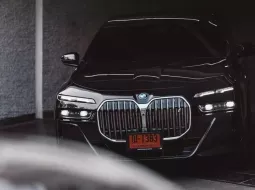 2023 BMW i7 i7 xDrive60 M Sport (First Edition) รถเก๋ง 4 ประตู 