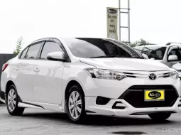 2016 Toyota VIOS 1.5 E รถเก๋ง 4 ประตู ฟรีดาวน์