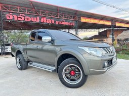 2015 Mitsubishi TRITON 2.4 PLUS GLX MT รถกระบะ 