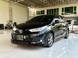 2020 Toyota YARIS 1.2 Sport เก๋ง 5 ประตู แต่งหล่อรอบคัน