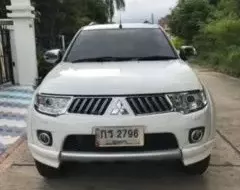 ขายด่วน 2012 Mitsubishi Pajero SUV รถสภาพดีมาก มีประกัน