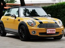 Mini Cooper 1.4 R56 AT (2008) รถบ้านมือเดียวออกศูนย์ ไมล์ 6 หมื่นกว่าโล แม๊ก JCW ขอบ 17 