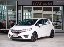 HONDA JAZZ 1.5 S A/T 2015 รถเก๋ง 5 ประตู ภายในสวยกริ๊บ เล่มพร้อมโอน รถสวย ประวัติดี