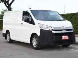 Toyota Hiace 2.8 ECO 2020 รถตู้เตี้ยเบาะ 1 แถว ใช้เป็นรถเซอร์วิสได้ เครดิตดีฟรีดาวน์ได้