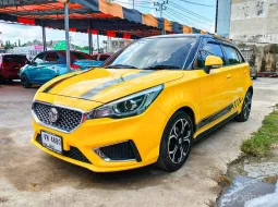 MG3 1.5 V Sunroof เกียร์ออโต้ ปี 2018/2019 ผ่อนเริ่มต้น 4,xxx บาท