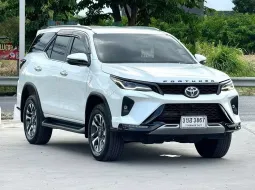 2023 Toyota Fortuner 2.4  2.4 Legender  SUV 