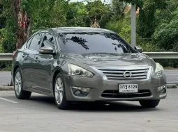 2014 Nissan TEANA 2.5 XV รถเก๋ง 4 ประตู 